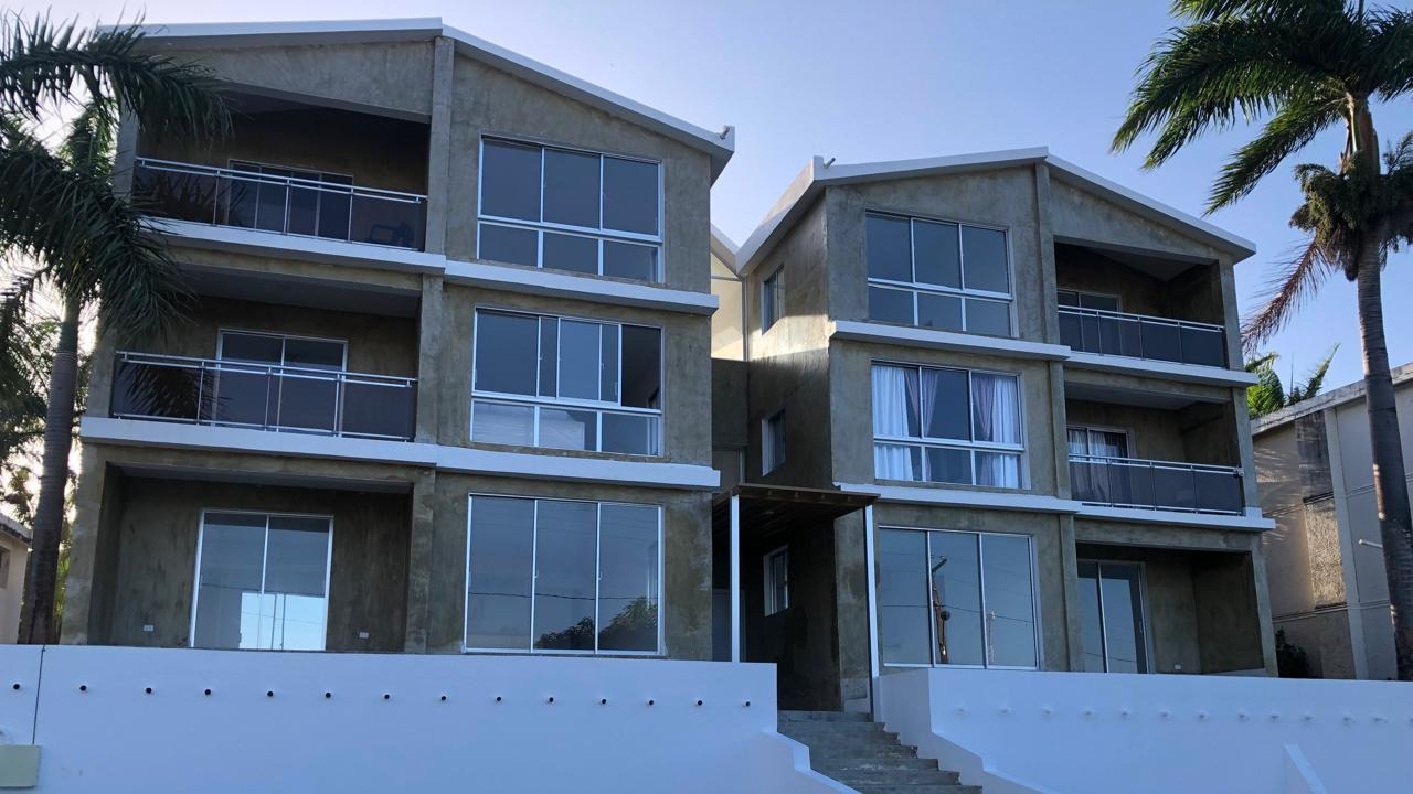 Apartments for sale in the La Roca area between Costambar and Cofresi